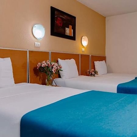Kasa Hotel & Suites Irapuato Εξωτερικό φωτογραφία