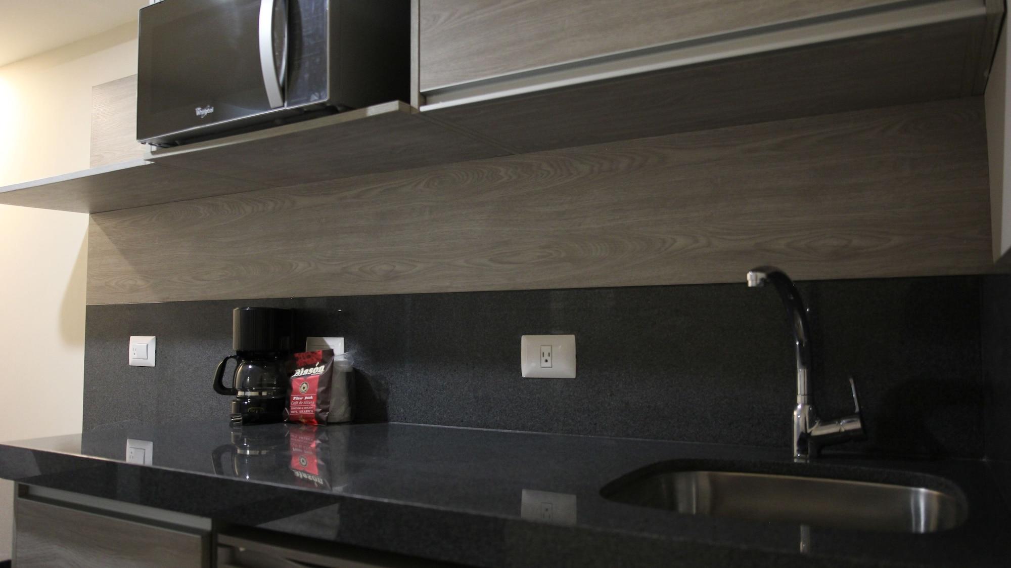 Kasa Hotel & Suites Irapuato Εξωτερικό φωτογραφία