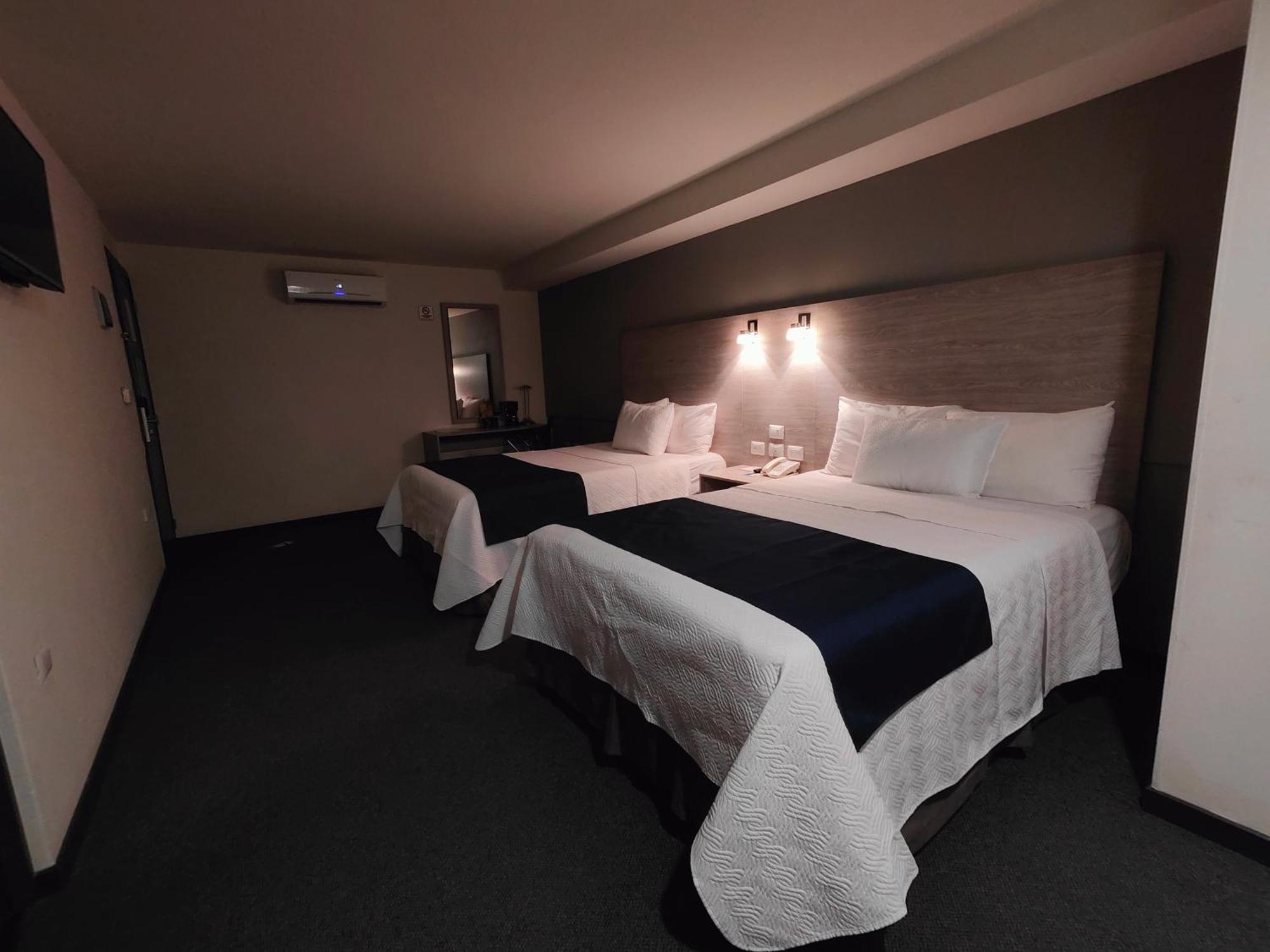 Kasa Hotel & Suites Irapuato Εξωτερικό φωτογραφία