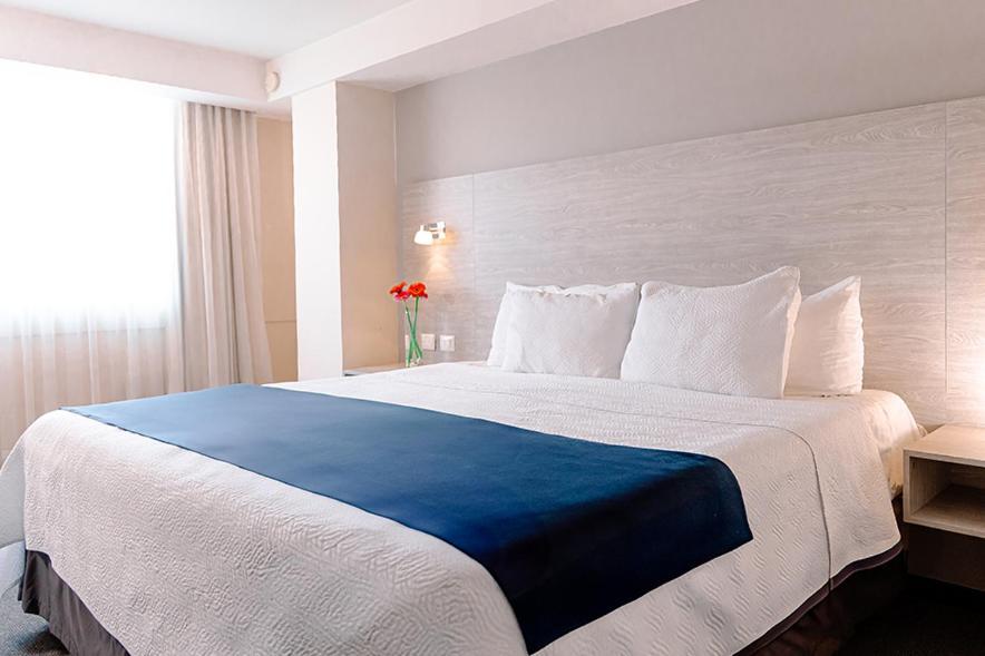 Kasa Hotel & Suites Irapuato Εξωτερικό φωτογραφία