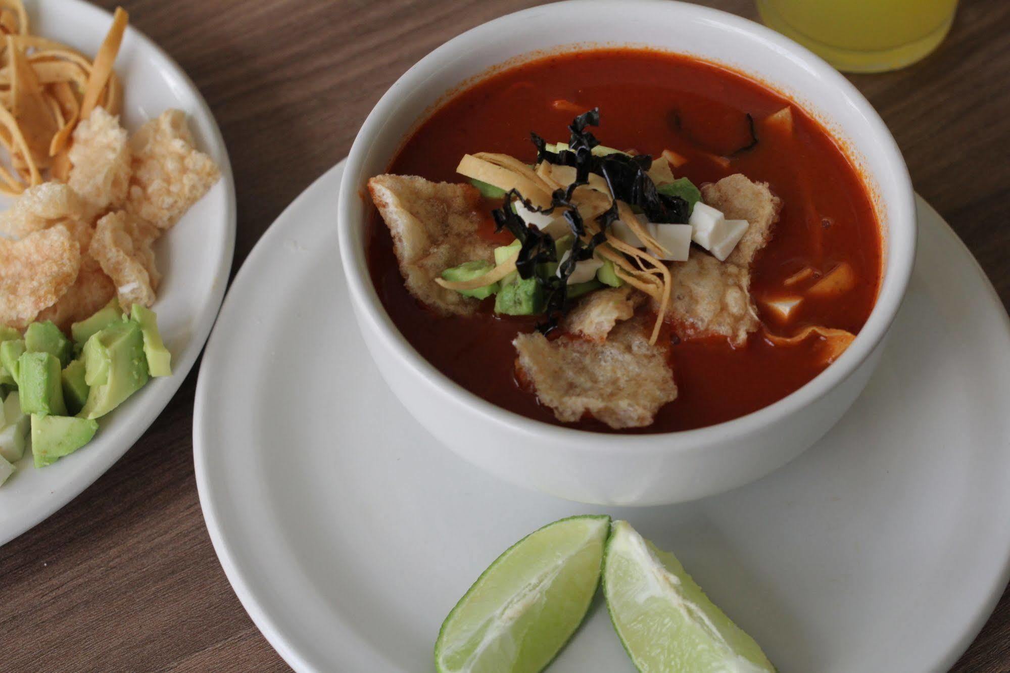 Kasa Hotel & Suites Irapuato Εξωτερικό φωτογραφία