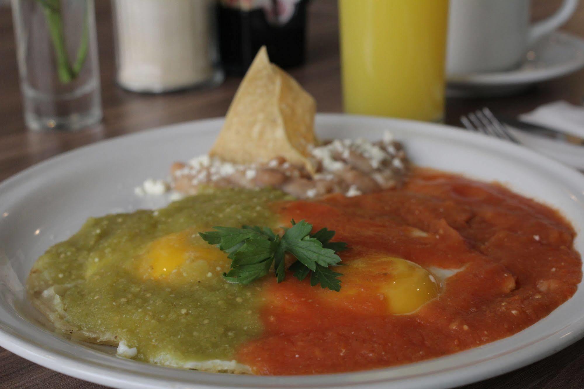 Kasa Hotel & Suites Irapuato Εξωτερικό φωτογραφία